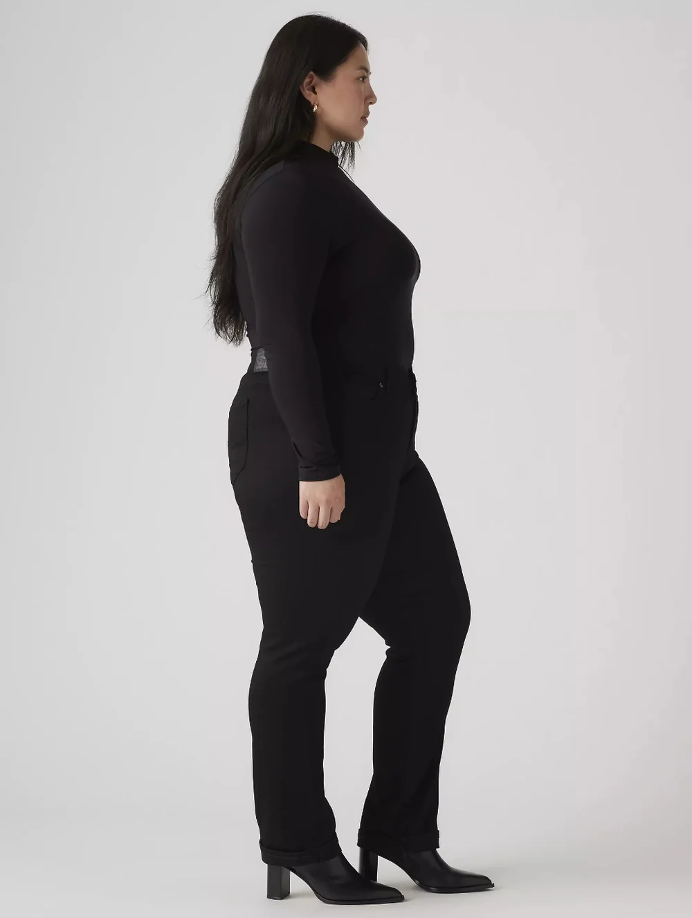 NWT Levi's Black Classic Straight Women's Jeans Plus Size 20W Short - Picture 3 of 14